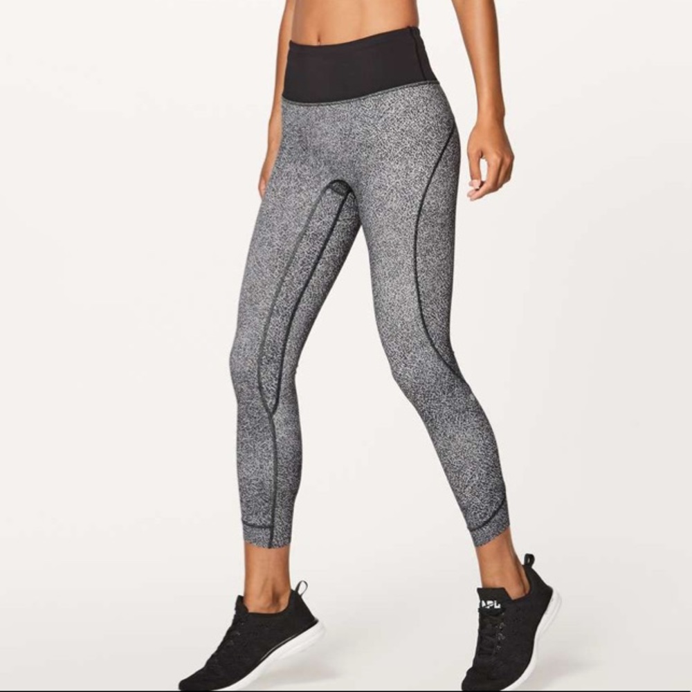 Lululemon 7/8 Run the Day leggings